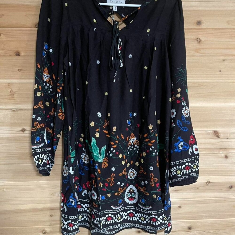 Hayden Nwt Black Floral Long